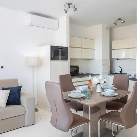 Apartment Maya Center Modern 2bd